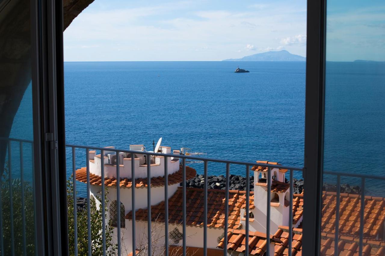 Estate4Home - Sea Beauty Масса-Лубренсе Экстерьер фото